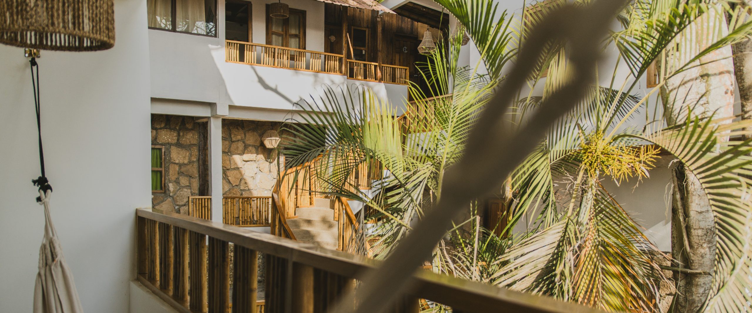 Pelícano Beach Apartments Montañita