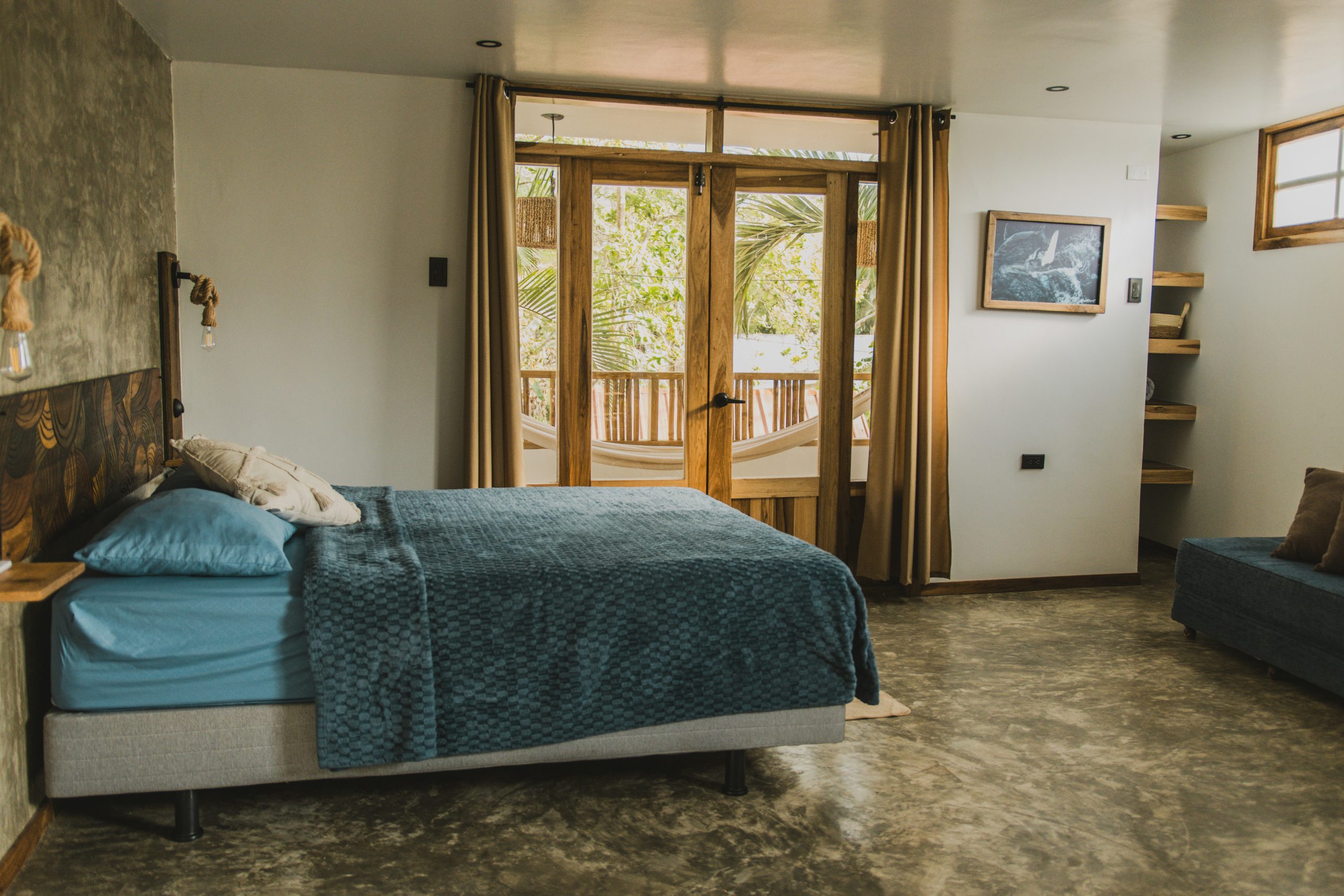 El pelicano beach Apartments