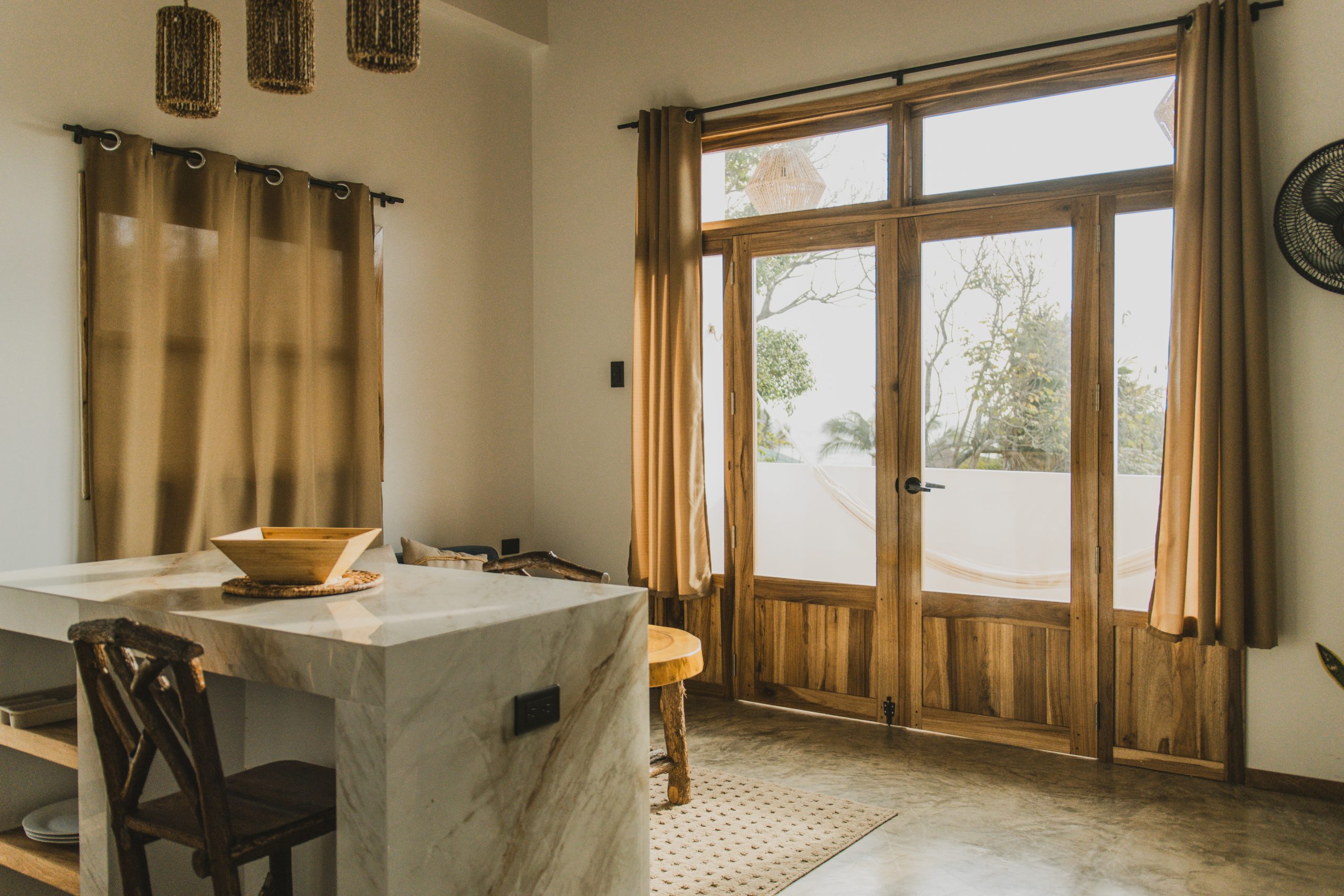 El Pelicano Beach House Montañita/ Gaviota